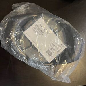NWT pampered chef pineapple wedger/ corer/ cutter